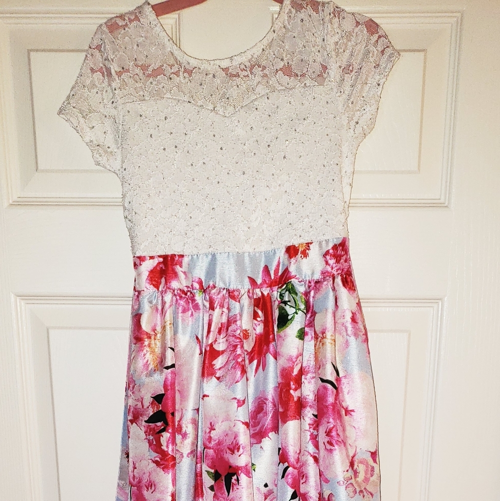 Girls spring dress
